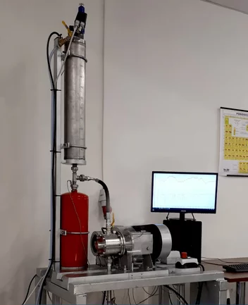 Erforschung und Entwicklung neuer Kohlenstoffmaterialien für die Tribologie Erforschung und Entwicklung neuer Kohlenstoffmaterialien für die Tribologie